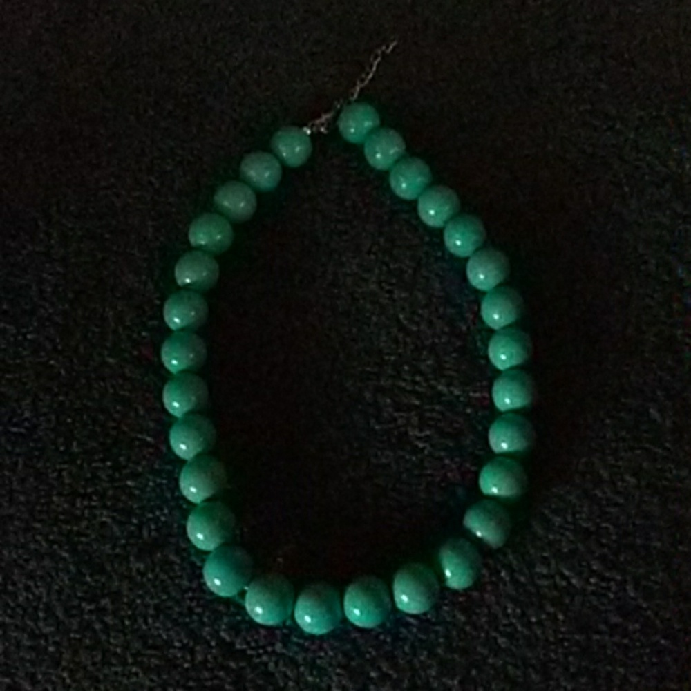 Turqouise bead neclace